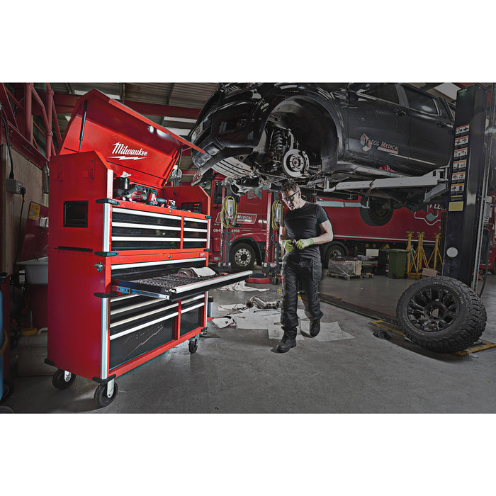 Milwaukee TOOLGUARD™ 46″ / 117 cm high capacity 10-drawer steel storage rolling cabinet