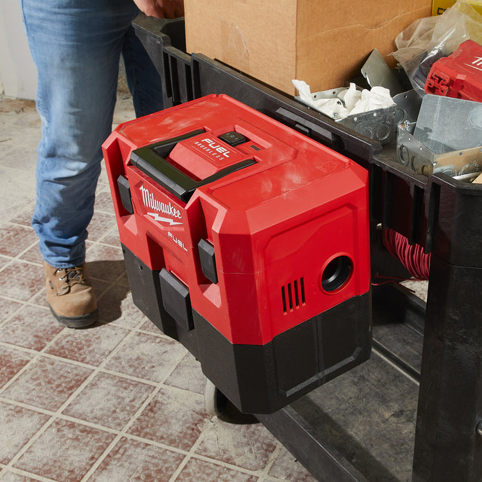 Milwaukee M12 FUEL™ Wet/ Dry Vacuum M12FVCL-0