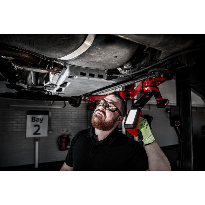 Milwaukee M12 undercarriage light M12UCL-0