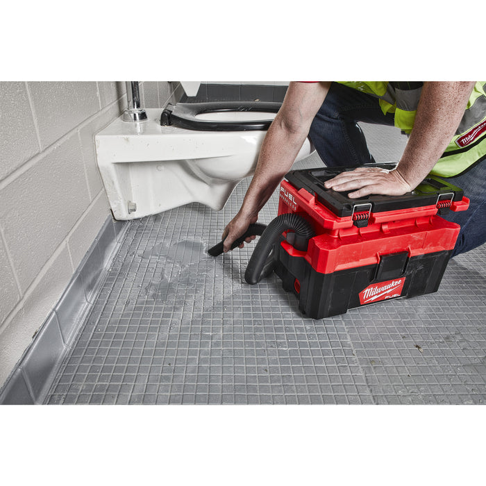 Milwaukee M18 FUEL™ PACKOUT™ Wet/ Dry Vacuum M18FPOVCL-0